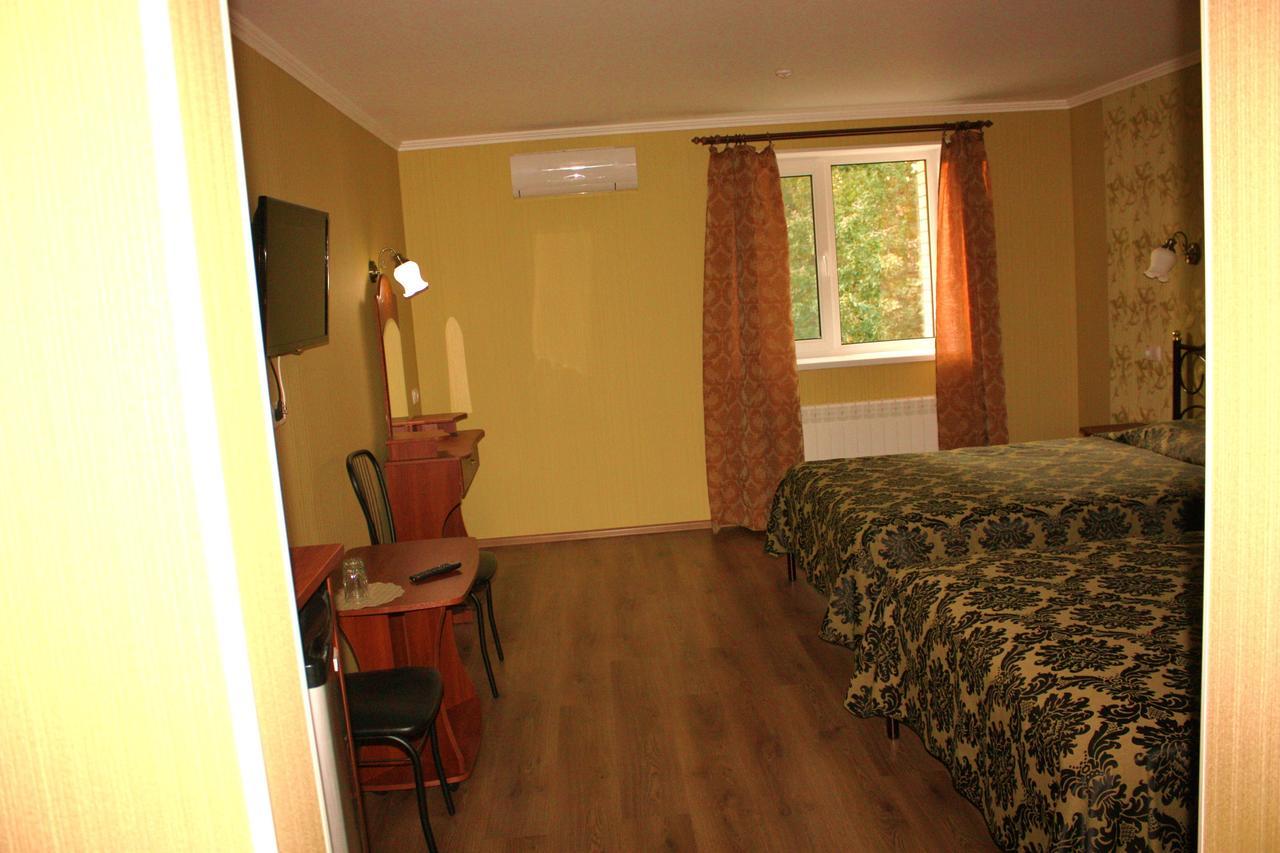 Hotel Gostynnyi Dvir Bucha Zimmer foto